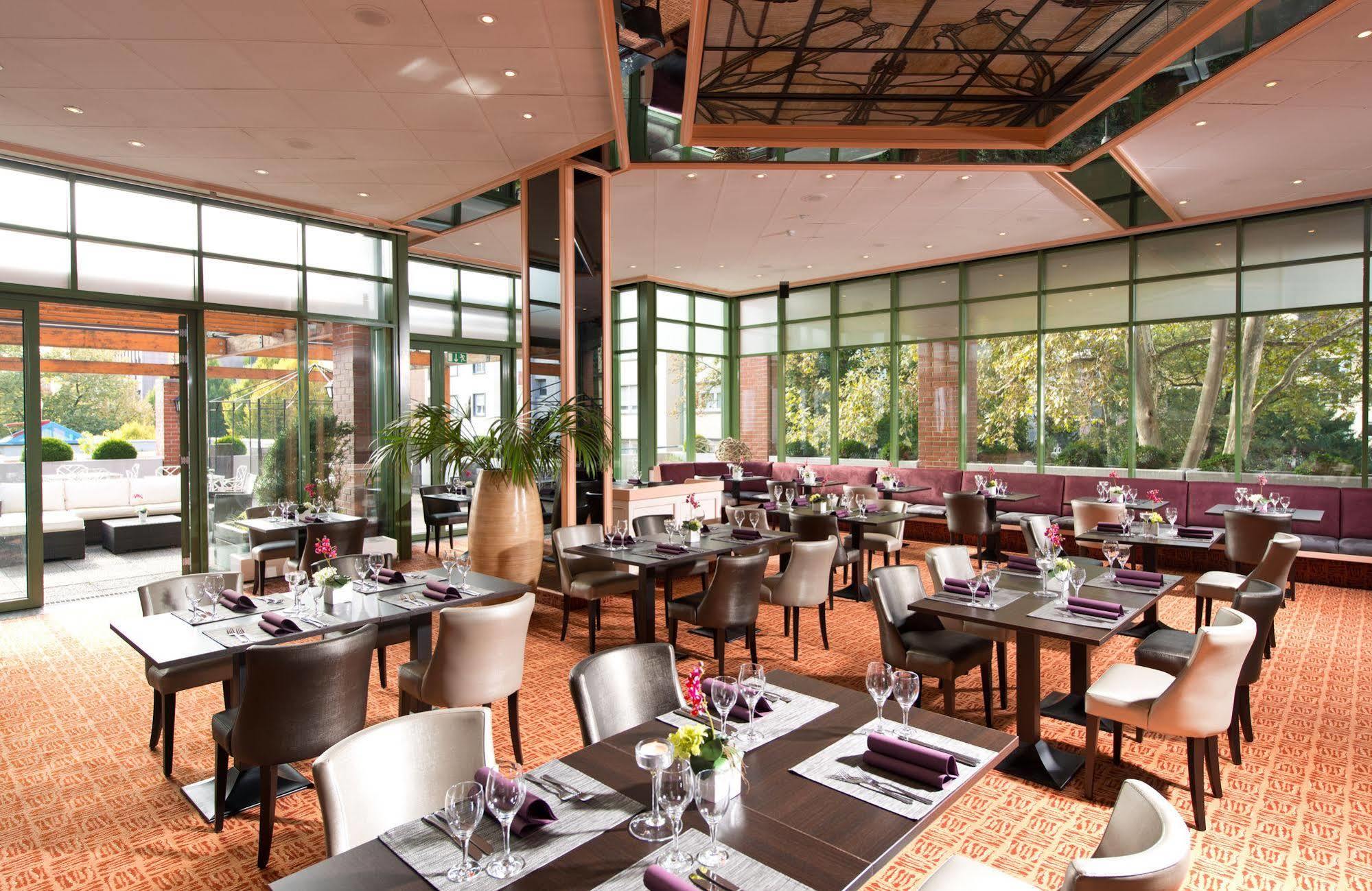 Leonardo Hotel Mannheim City Center Exterior photo